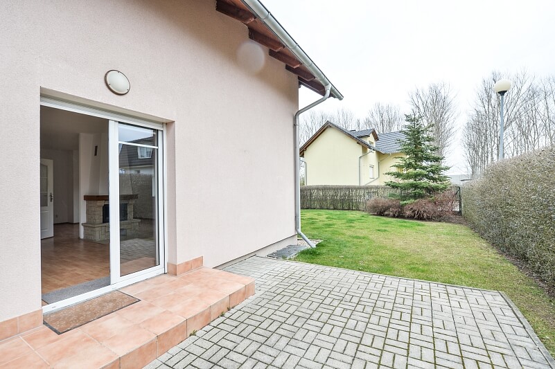 Pod Valem II., Průhonice - Praha-západ | Pronájem, Rodinný dům 5+kk, 200 m²