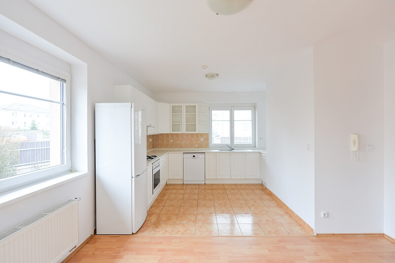 Pod Valem II., Průhonice - Praha-západ | Pronájem, Rodinný dům 5+kk, 200 m²