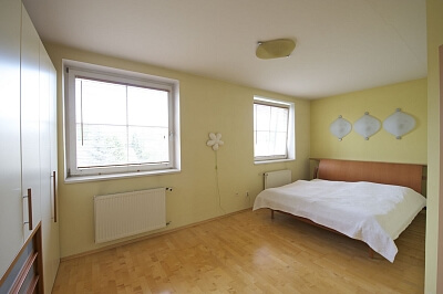 K Zahrádkám, Stodůlky - Prague 5 | Rent, House Three-bedroom (4+kk), 180 m²