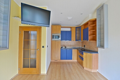 Jeseniova, Žižkov - Prague 3 | Rent, Apartment Studio (1+kk), 42 m²