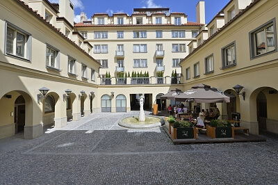 Mostecká, Malá Strana - Praha 1 | Pronájem, Byt 2+kk, 51 m²