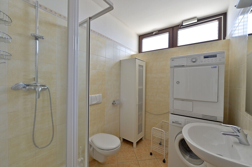 Nobelova, Vokovice - Prague 6 | Rent, Apartment Three-bedroom (4+kk), 117 m²