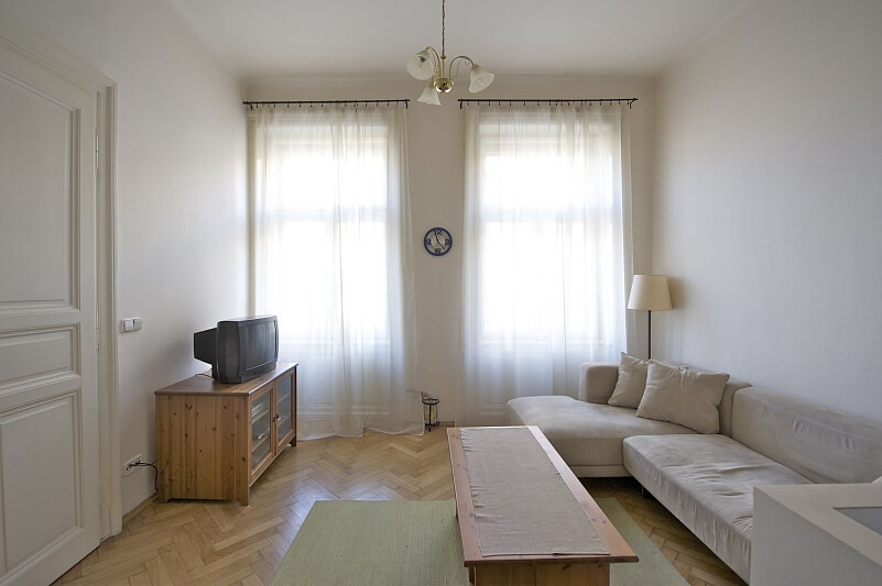 Konviktská, Staré Město - Praha 1 | Pronájem, Byt 2+kk, 70 m²