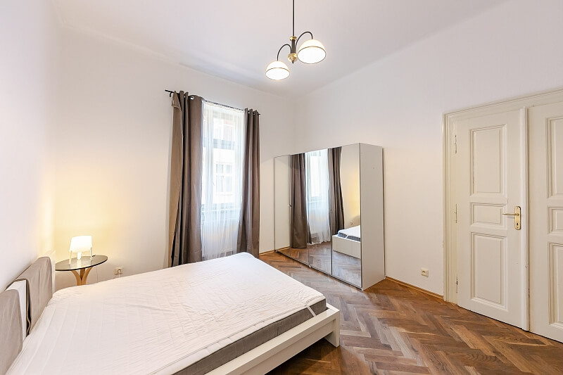Ve Smečkách, Nové Město - Praha 1 | Pronájem, Byt 2+1, 70 m²