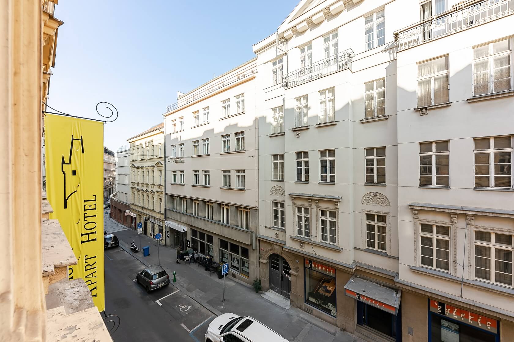 Ve Smečkách, Nové Město - Praha 1 | Pronájem, Byt 2+1, 70 m²