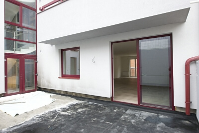 U Třešňovky, Kobylisy - Prague 8 | Sale, Apartment Three-bedroom (4+kk), 126 m²