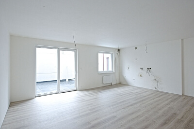 U Třešňovky, Kobylisy - Prague 8 | Sale, Apartment Three-bedroom (4+kk), 126 m²