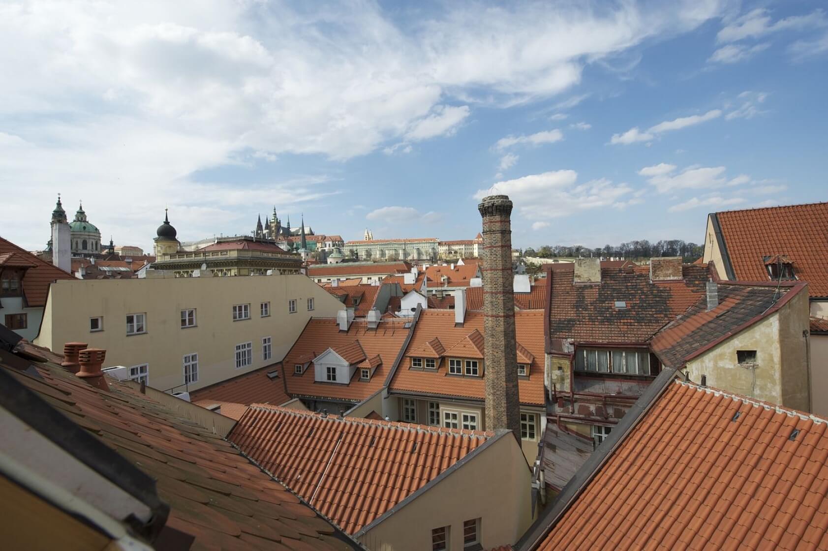 U Lužického semináře, Malá Strana - Prague 1 | Rent, Apartment One-bedroom (2+1), 140 m²