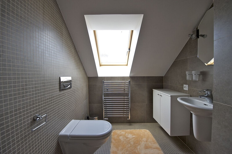 U Lužického semináře, Malá Strana - Prague 1 | Rent, Apartment One-bedroom (2+1), 140 m²