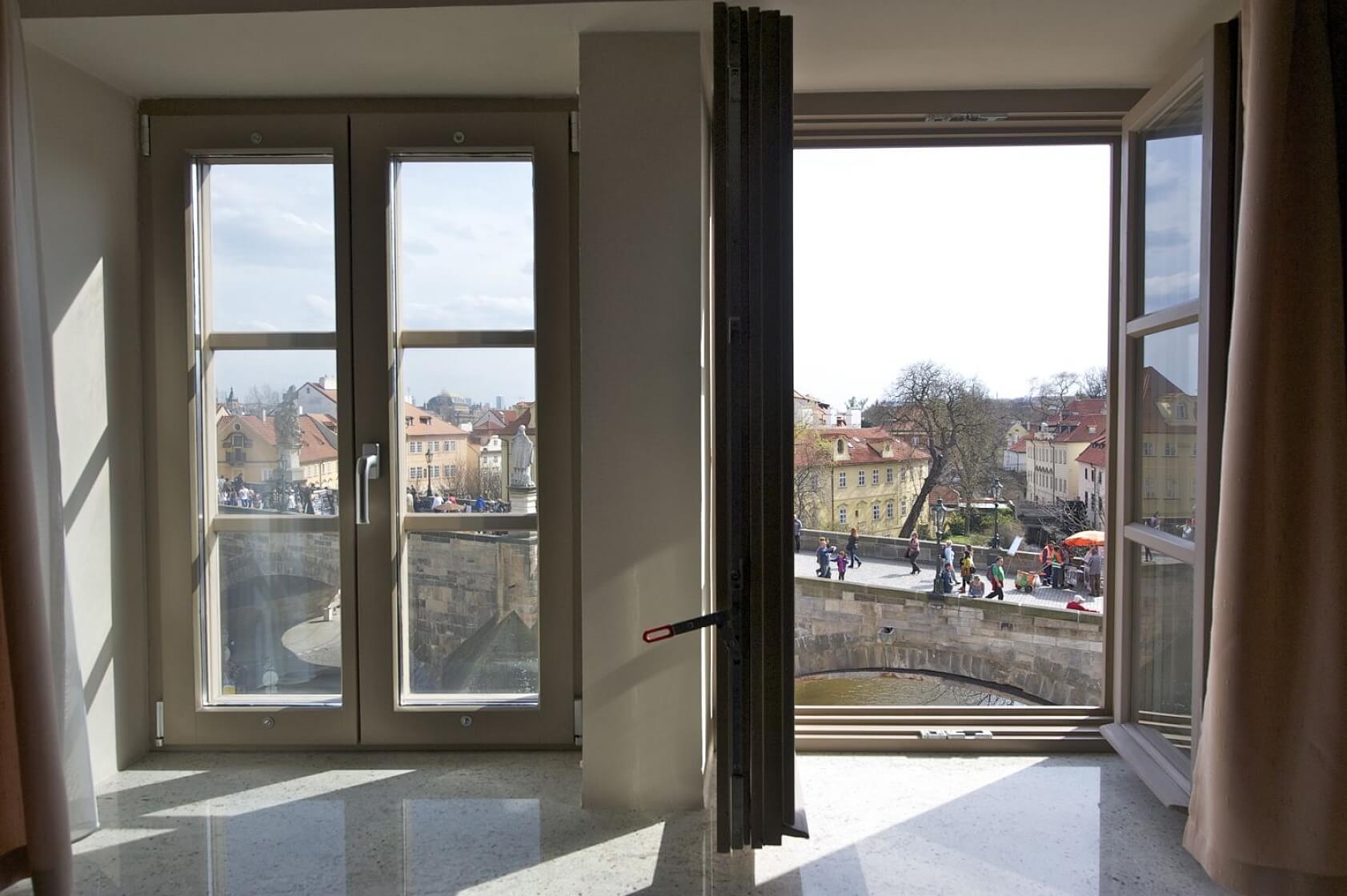 U Lužického semináře, Malá Strana - Praha 1 | Pronájem, Byt 2+1, 140 m²