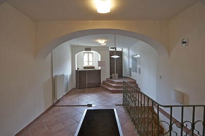 U Lužického semináře, Malá Strana - Prague 1 | Rent, Apartment One-bedroom (2+1), 140 m²