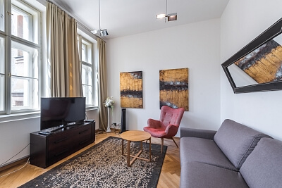 Ve Smečkách, Nové Město - Praha 1 | Pronájem, Byt 2+kk, 62 m²