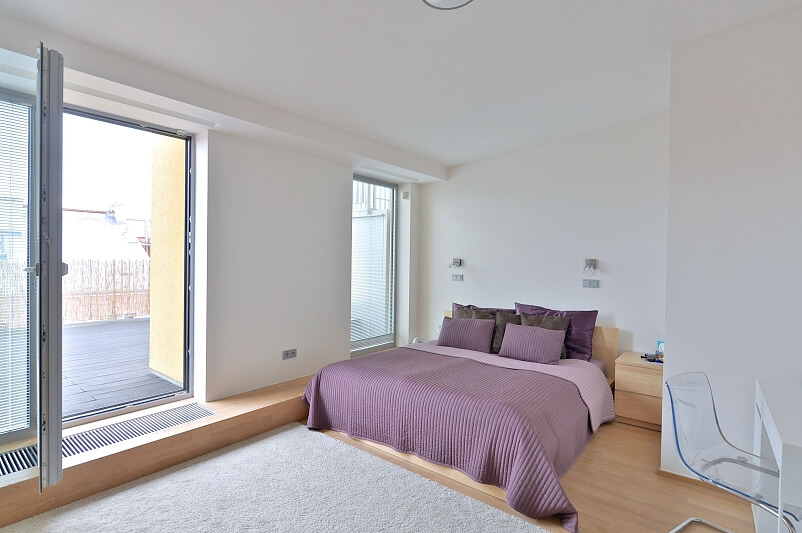 Na Bělidle, Smíchov - Prague 5 | Rent, Apartment Two-bedroom (3+kk), 155 m²