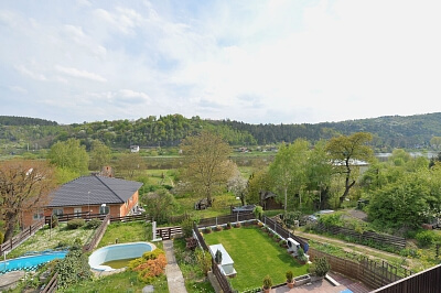 Pravohradecká, Husinec - Praha-východ | Prodej, Rodinný dům 6+kk, 235 m²