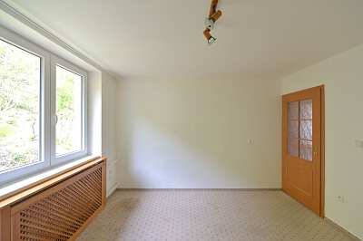 Pravohradecká, Husinec - Praha-východ | Prodej, Rodinný dům 6+kk, 235 m²