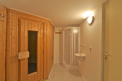 Pravohradecká, Husinec - Praha-východ | Prodej, Rodinný dům 6+kk, 235 m²