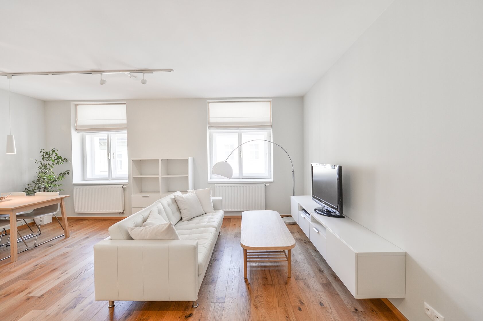 Americká, Vinohrady - Prague 2 | Rent, Apartment One-bedroom (2+kk), 65 m²