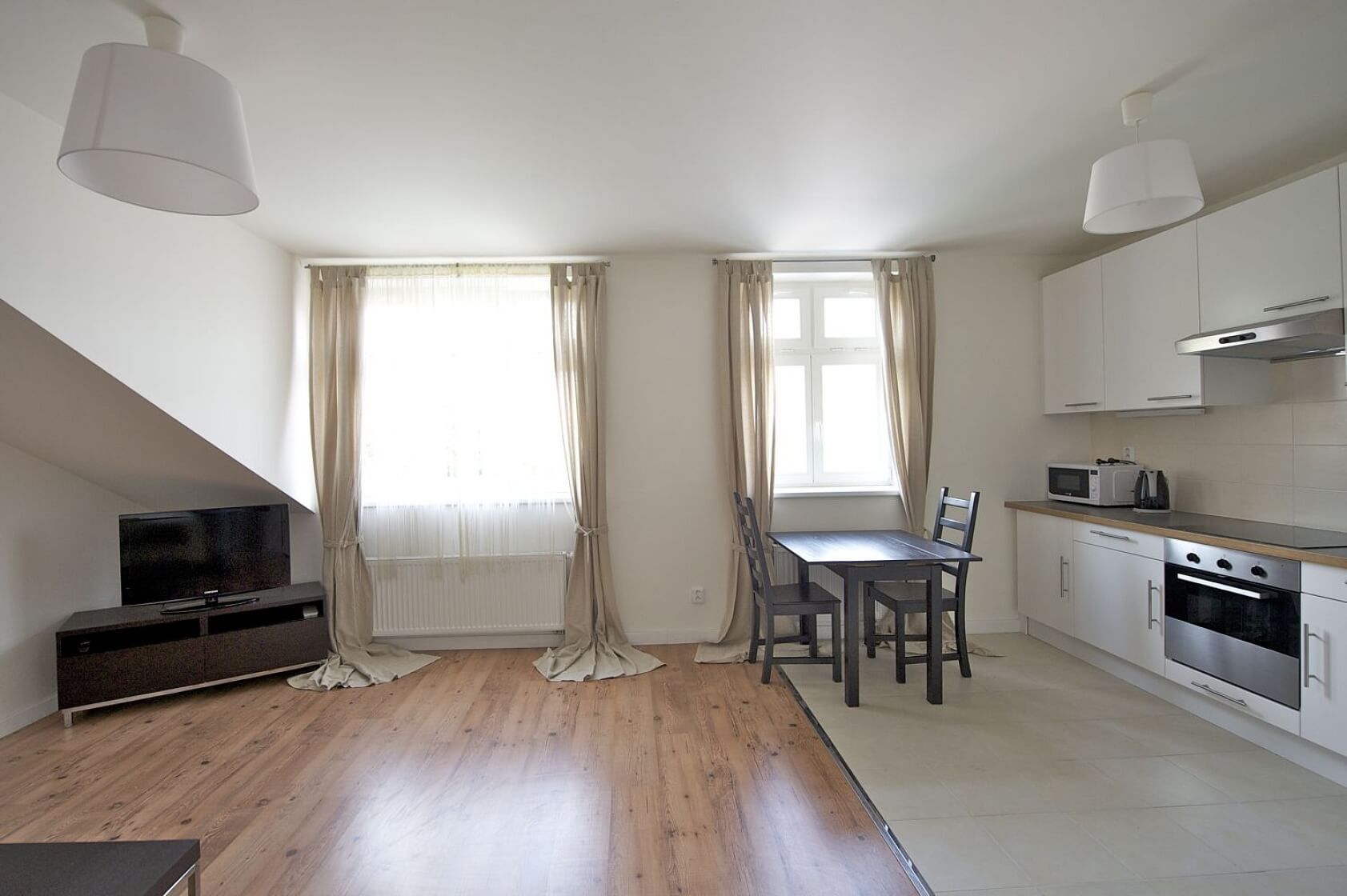 Tomáškova, Smíchov - Prague 5 | Rent, Apartment One-bedroom (2+kk), 60 m²