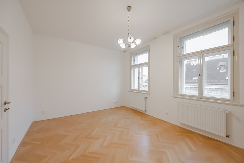 Uruguayská, Vinohrady - Prague 2 | Rent, Apartment One-bedroom (2+1), 79 m²