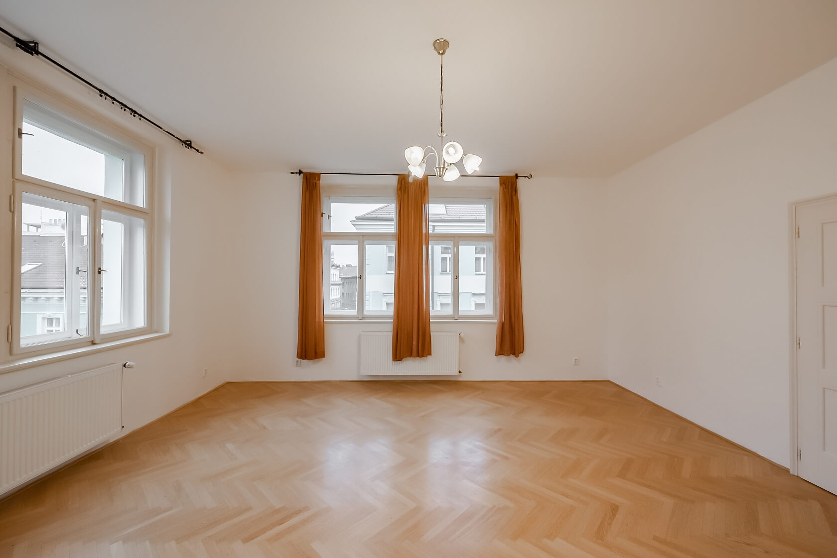 Uruguayská, Vinohrady - Prague 2 | Rent, Apartment One-bedroom (2+1), 79 m²