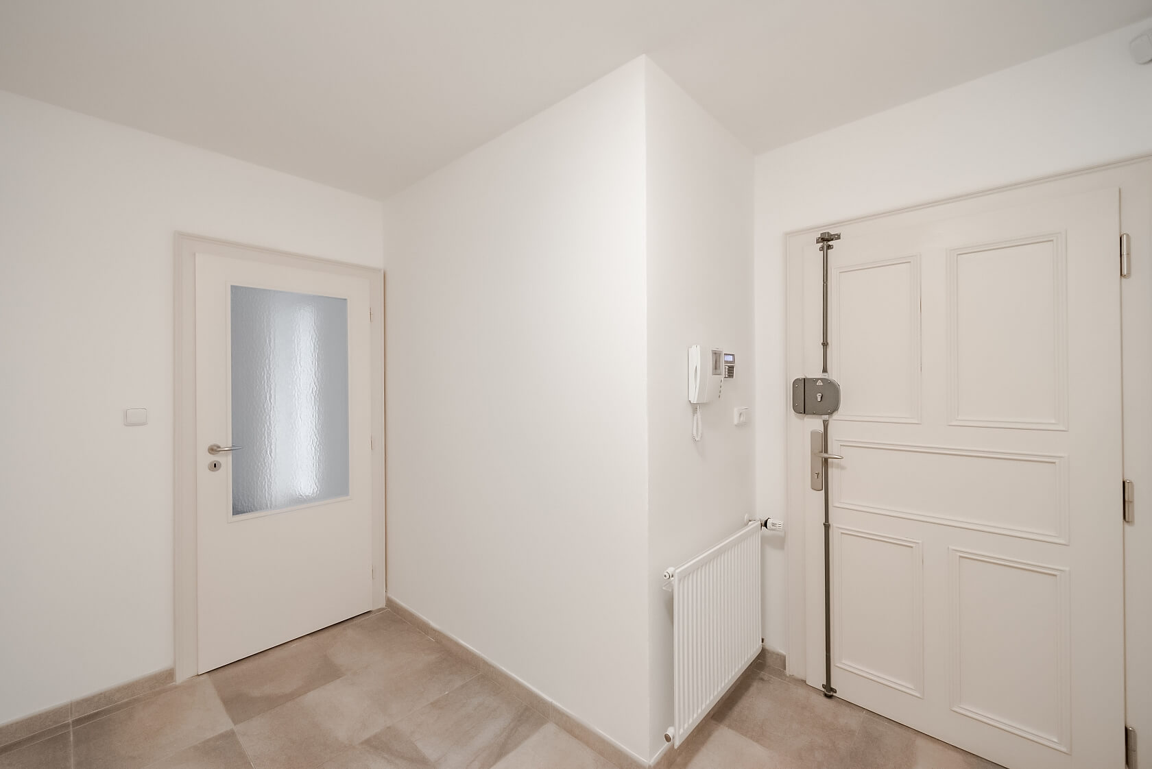 Uruguayská, Vinohrady - Prague 2 | Rent, Apartment One-bedroom (2+kk), 94 m²