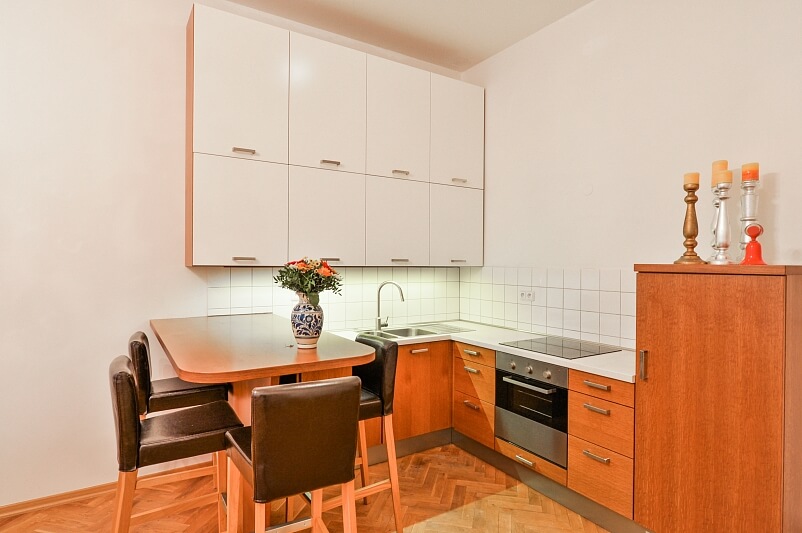 Dobrovského, Holešovice - Prague 7 | Rent, Apartment One-bedroom (2+kk), 91 m²