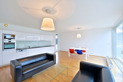 Dolina, Lysolaje - Praha 6 | Pronájem, Rodinný dům 5+kk, 135 m²