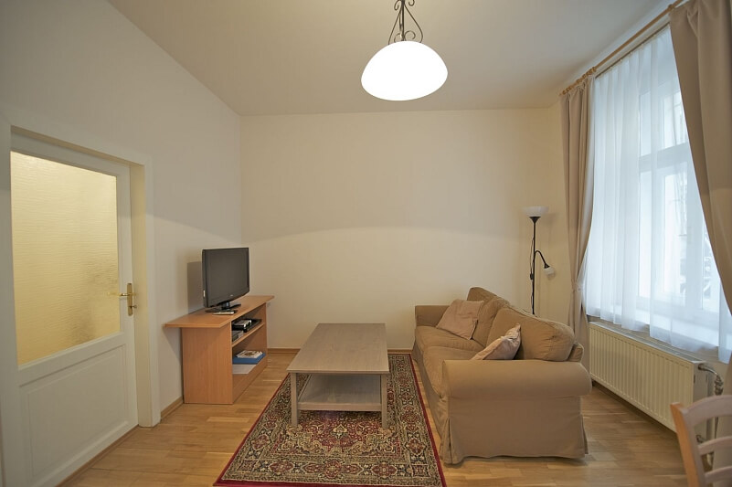 Záhřebská, Vinohrady - Prague 2 | Rent, Apartment One-bedroom (2+kk), 38 m²