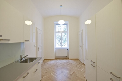 Na Bělidle, Smíchov - Prague 5 | Rent, Apartment Two-bedroom (3+1), 80 m²