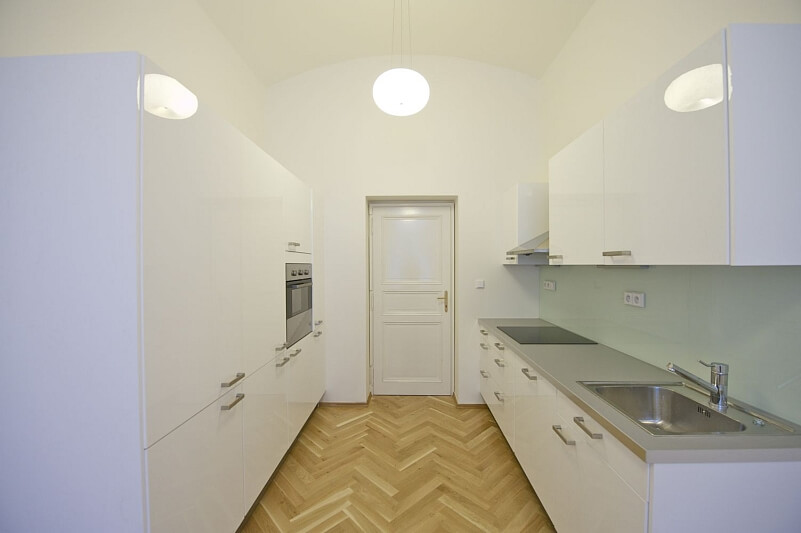Na Bělidle, Smíchov - Prague 5 | Rent, Apartment Two-bedroom (3+1), 80 m²