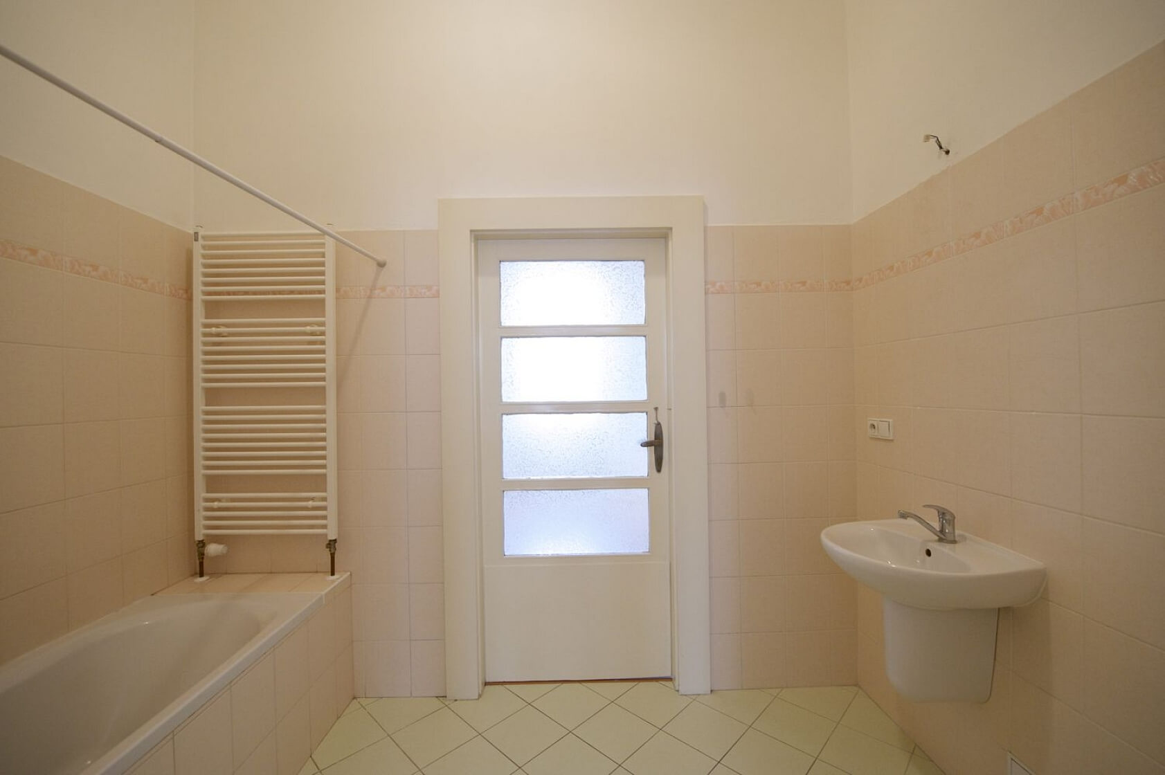 Pplk. Sochora, Holešovice - Praha 7 | Pronájem, Byt 3+1, 83 m²