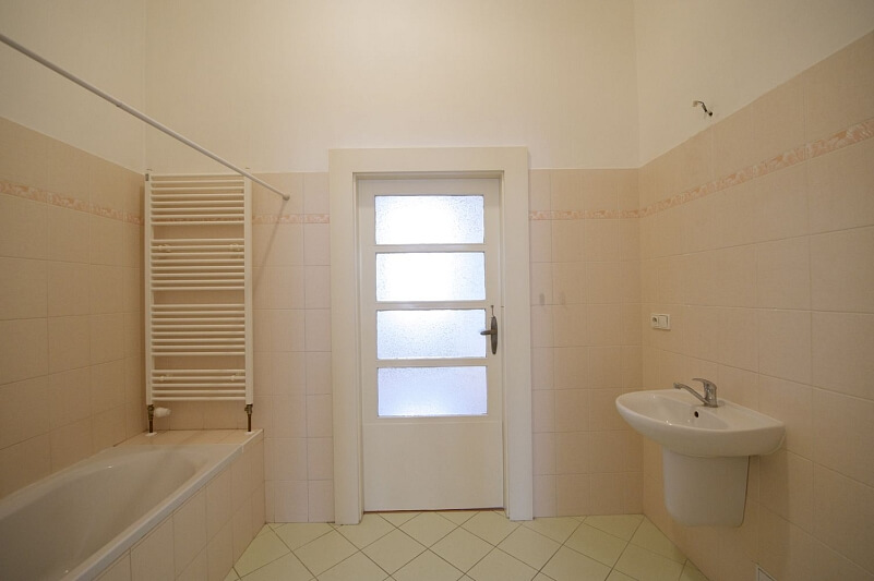 Pplk. Sochora, Holešovice - Praha 7 | Pronájem, Byt 3+1, 83 m²