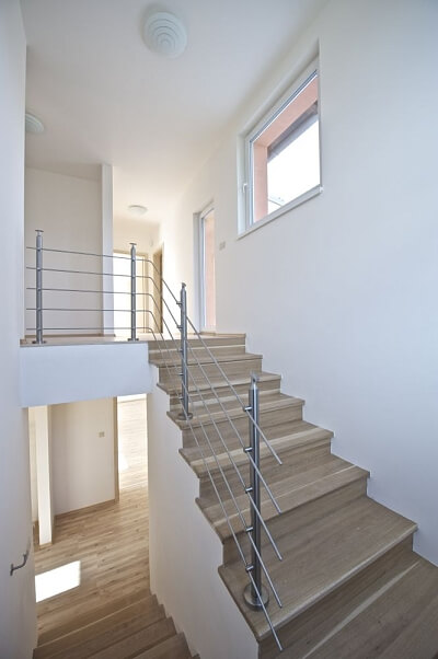 Červená skála, Husinec - Praha-východ | Pronájem, Rodinný dům 5+kk, 154 m²