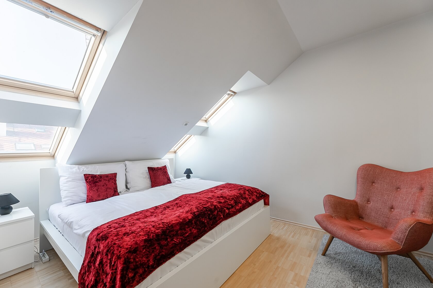 Mikulandská, Nové Město - Prague 1 | Rent, Apartment Two-bedroom (3+kk), 112 m²