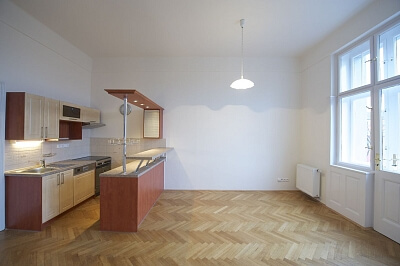 Chopinova, Vinohrady - Prague 2 | Rent, Apartment Three-bedroom (4+kk), 125 m²