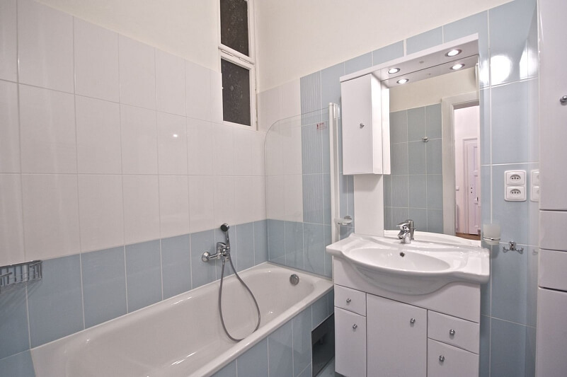 Chopinova, Vinohrady - Prague 2 | Rent, Apartment Three-bedroom (4+kk), 125 m²