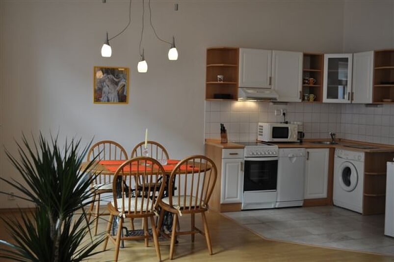 Vlkova, Žižkov - Prague 3 | Rent, Apartment One-bedroom (2+kk), 52 m²