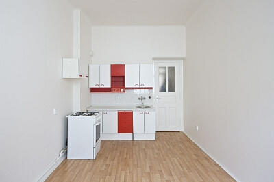 28. pluku, Vršovice - Praha 10 | Pronájem, Byt 2+kk, 42 m²