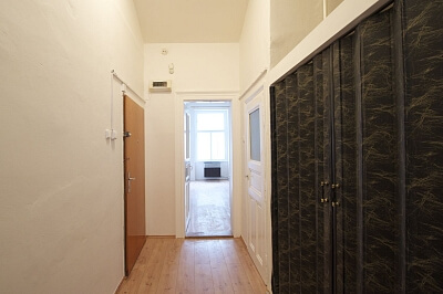 28. pluku, Vršovice - Praha 10 | Pronájem, Byt 2+kk, 42 m²