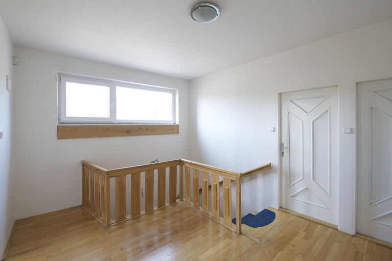 Nad Mlynářkou, Smíchov - Praha 5 | Pronájem, Rodinný dům 5+1, 300 m²