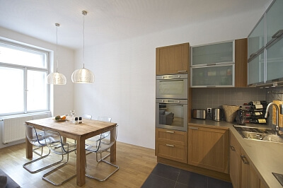 Schnirchova, Holešovice - Praha 7 | Prodej, Byt 3+kk, 97 m²