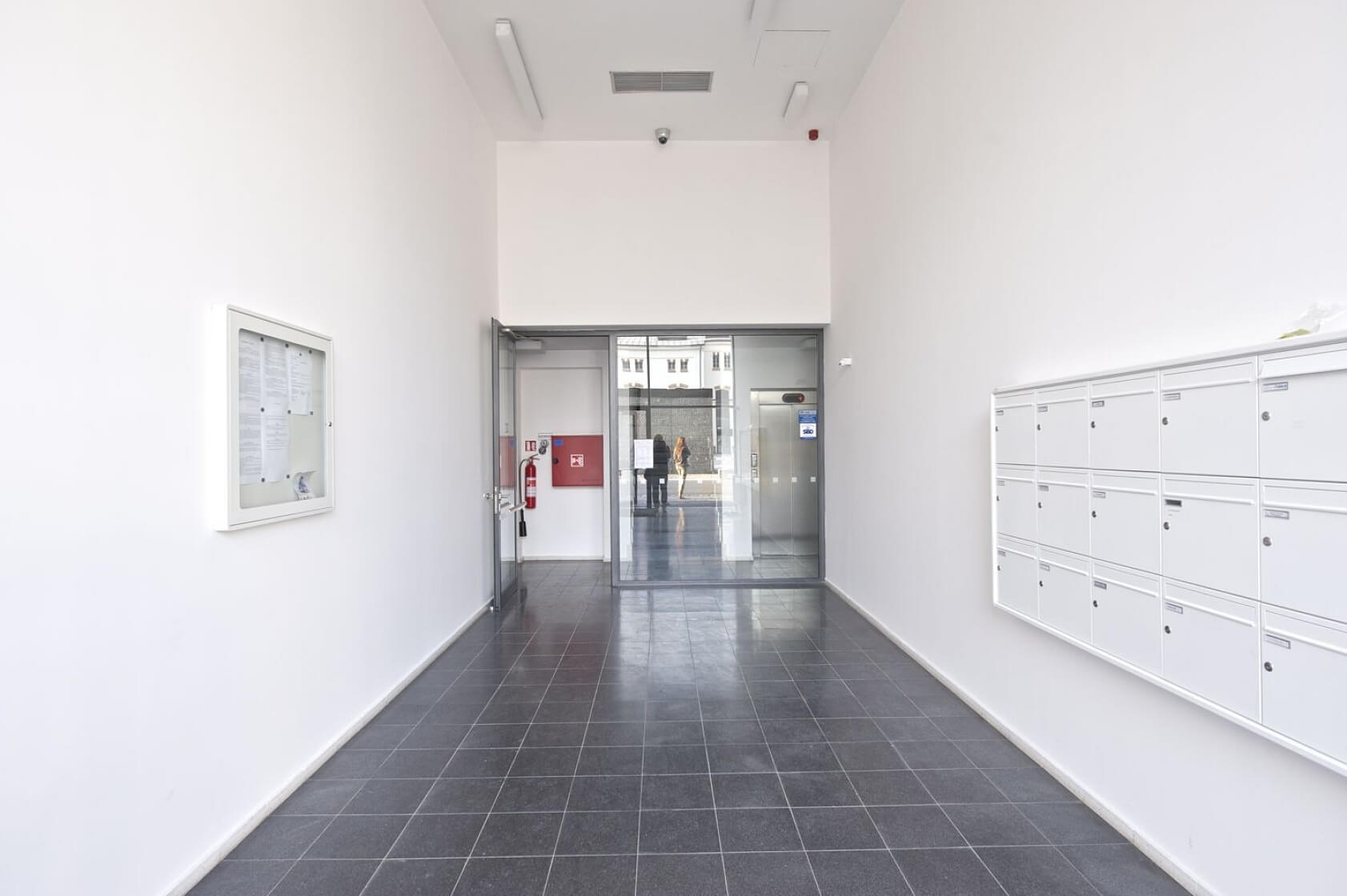 U Uranie, Holešovice - Praha 7 | Pronájem, Byt 2+kk, 69 m²