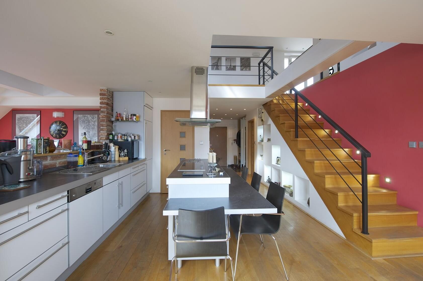 Nezamyslova, Nusle - Praha 2 | Prodej, Byt 4+kk, 169 m²