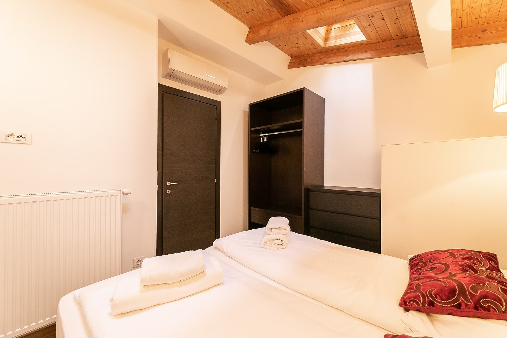 Resslova, Nové Město - Praha 2 | Pronájem, Byt 2+kk, 49 m²