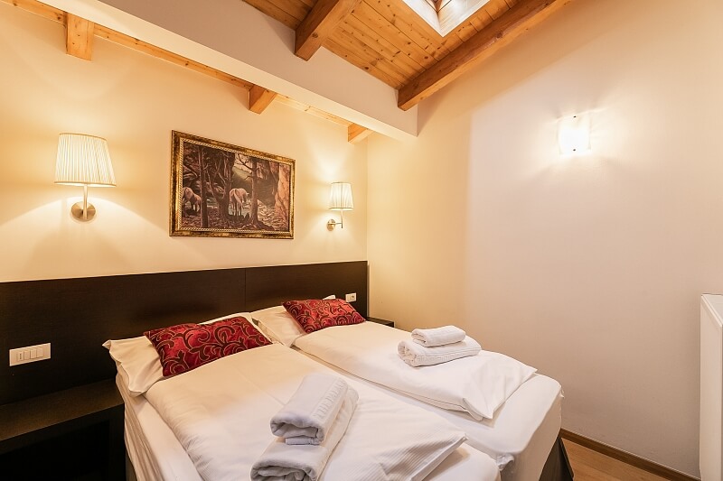 Resslova, Nové Město - Prague 2 | Rent, Apartment One-bedroom (2+kk), 49 m²