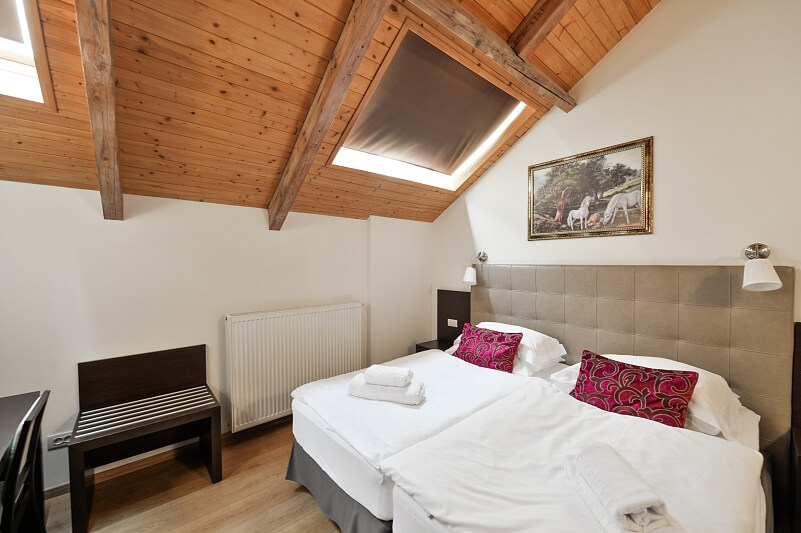 Resslova, Nové Město - Prague 2 | Rent, Apartment Two-bedroom (3+kk), 69 m²