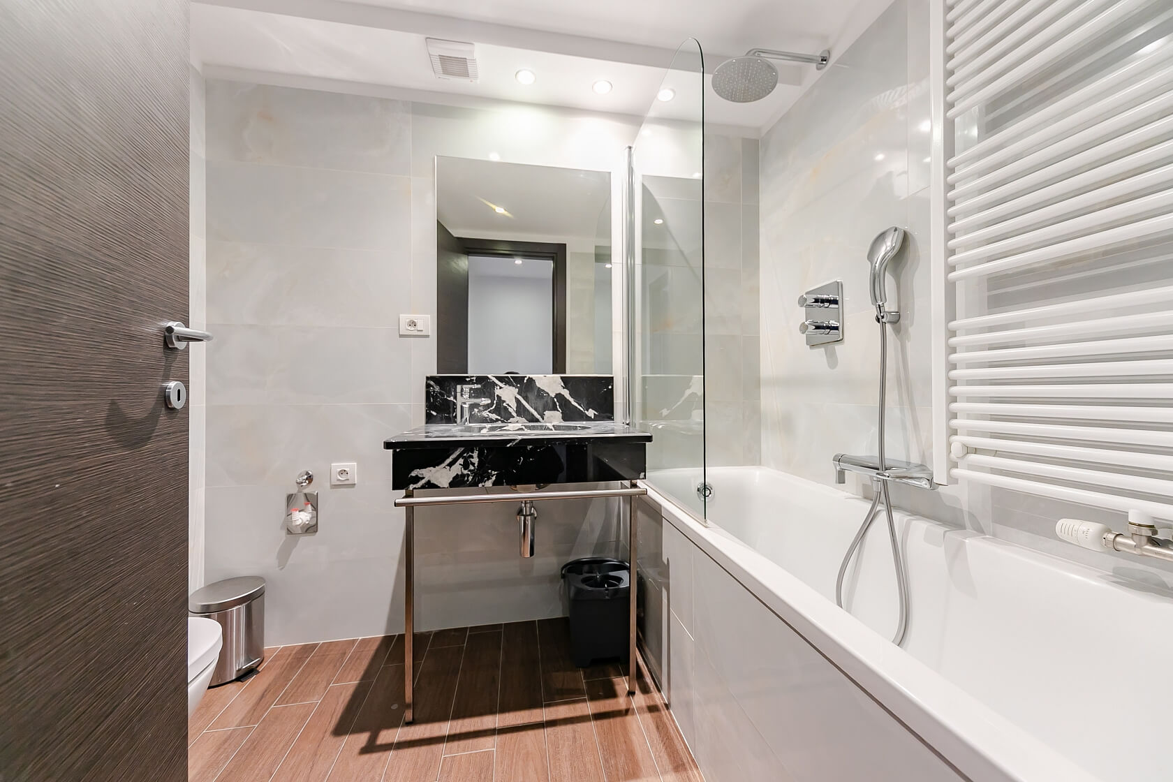 Resslova, Nové Město - Prague 2 | Rent, Apartment Two-bedroom (3+kk), 81 m²