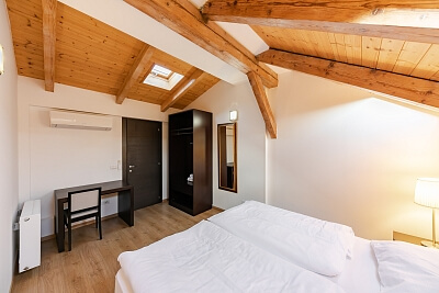 Resslova, Nové Město - Praha 2 | Pronájem, Byt 3+kk, 81 m²