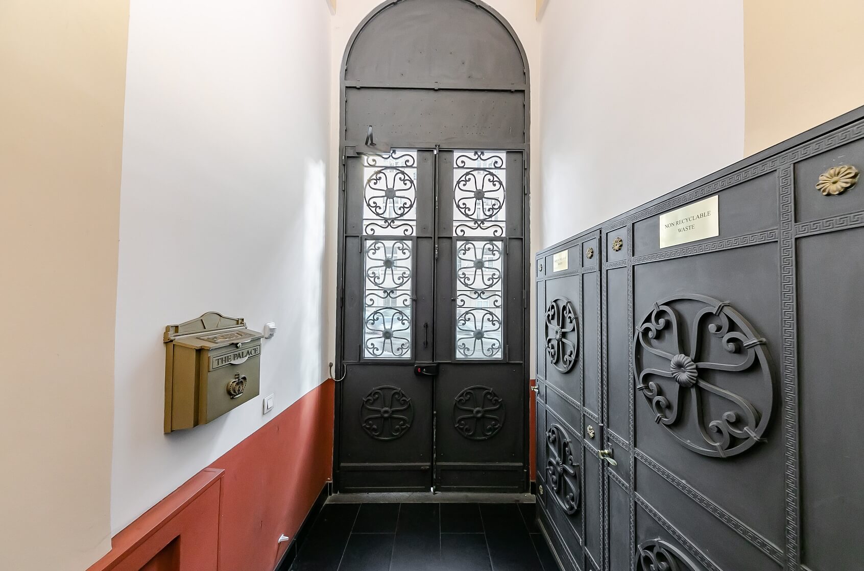 Resslova, Nové Město - Prague 2 | Rent, Apartment Two-bedroom (3+kk), 81 m²