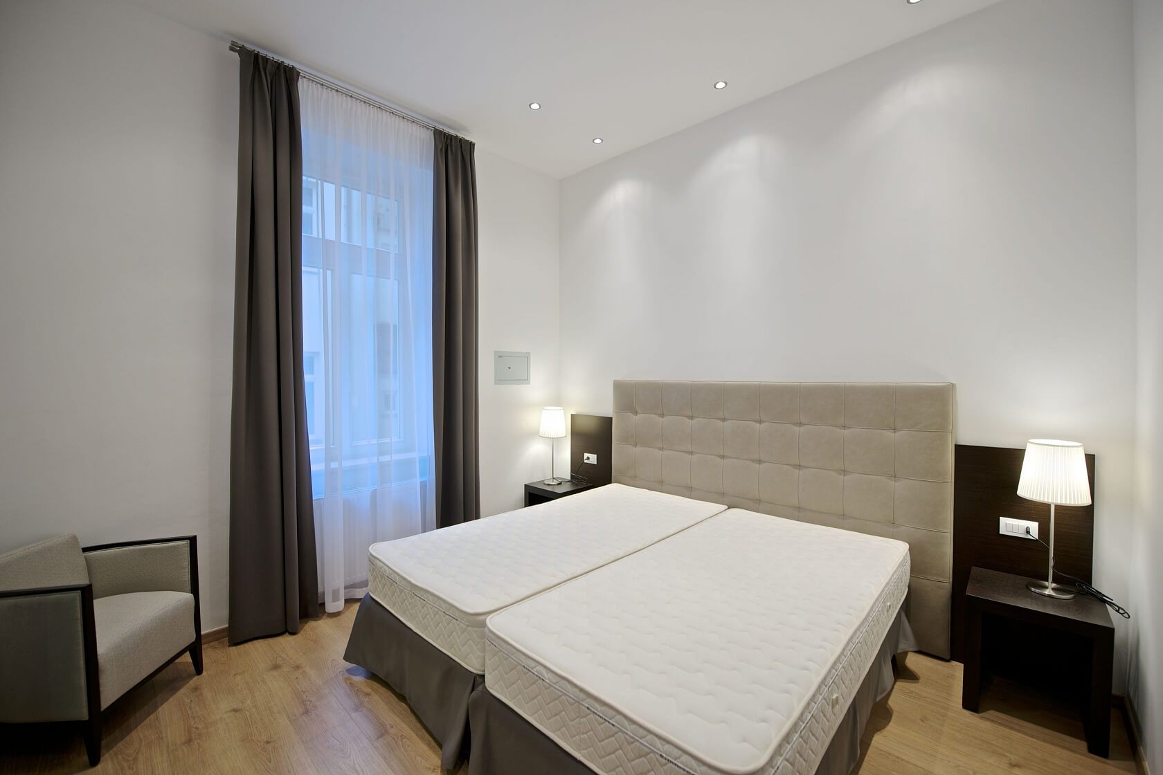 Resslova, Nové Město - Prague 2 | Rent, Apartment One-bedroom (2+kk), 69 m²